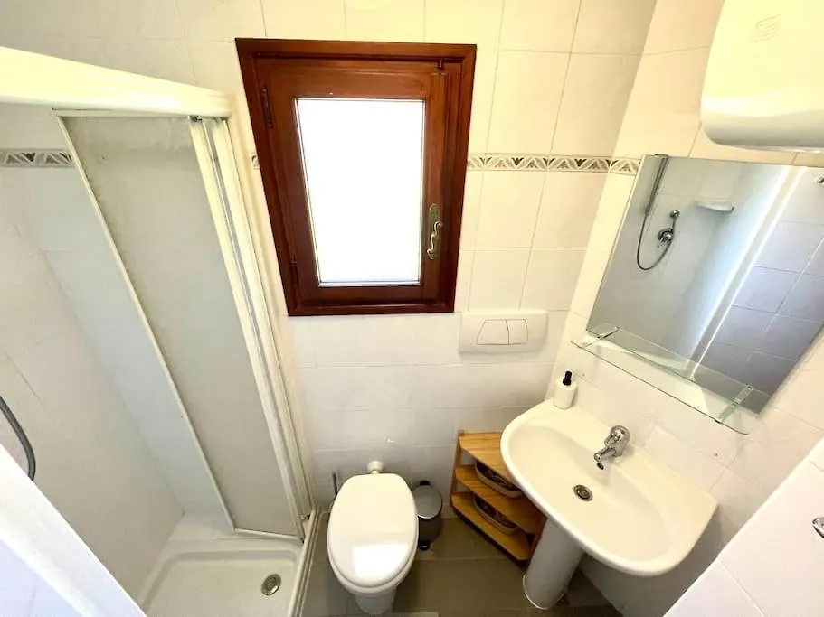 Historic Downtown Home By The Sea With King Bed Monterosso al Mare